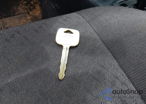 2002 Toyota Corolla S из США, поврежденный, VIN 2T1BR12E62C551085